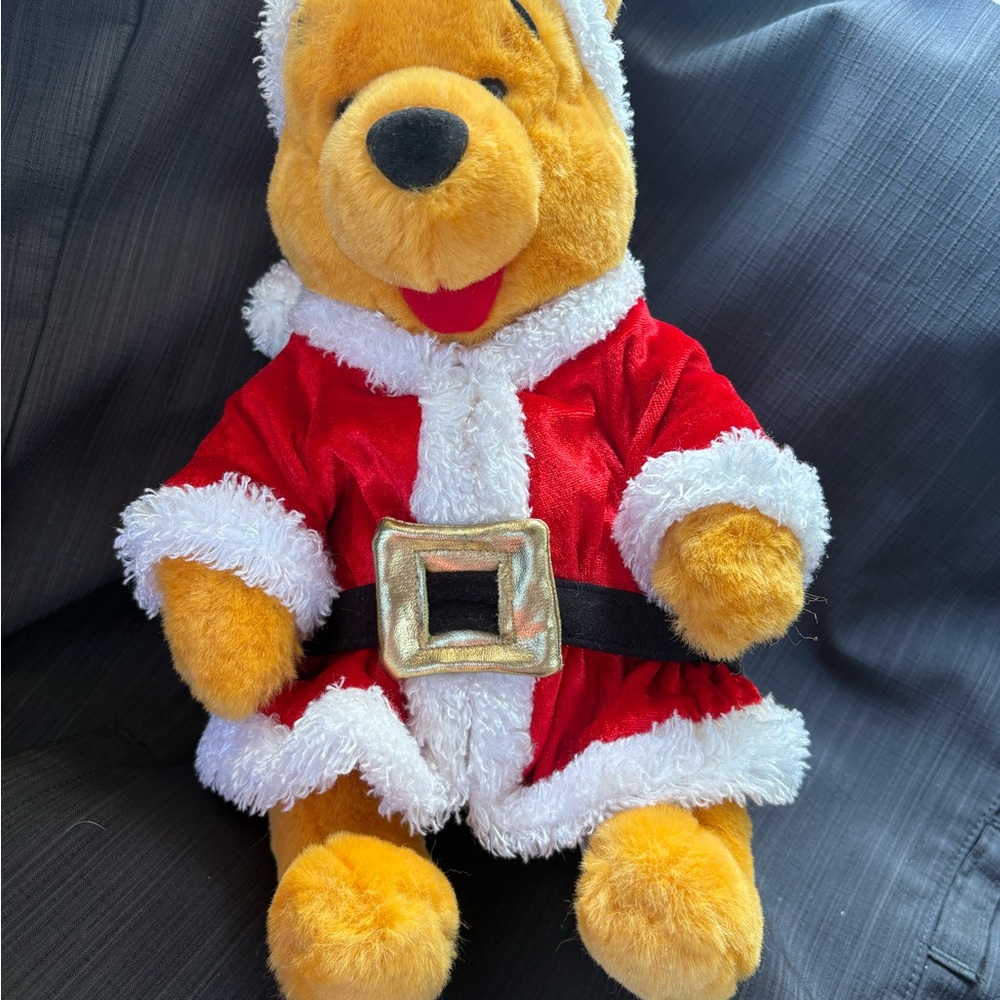 Winnie The Pooh Disney Store Vintage Santa Christmas Plush Stuffed Animal Toy